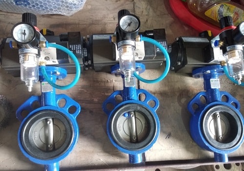 Van bướm điều khiển bằng khí nén Van bướm điều khiển bằng khí nén