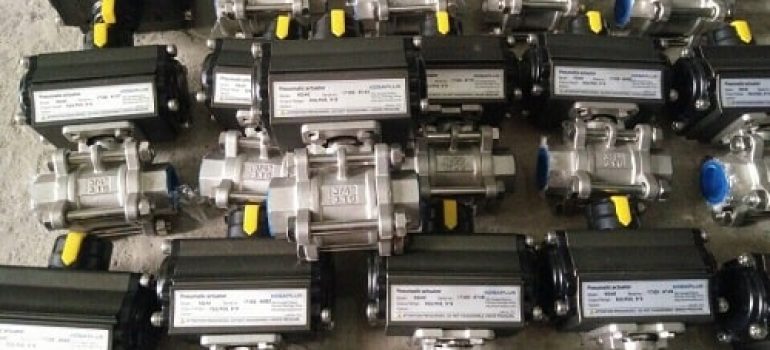 Van nước điều khiển đóng mở bằng khí nén